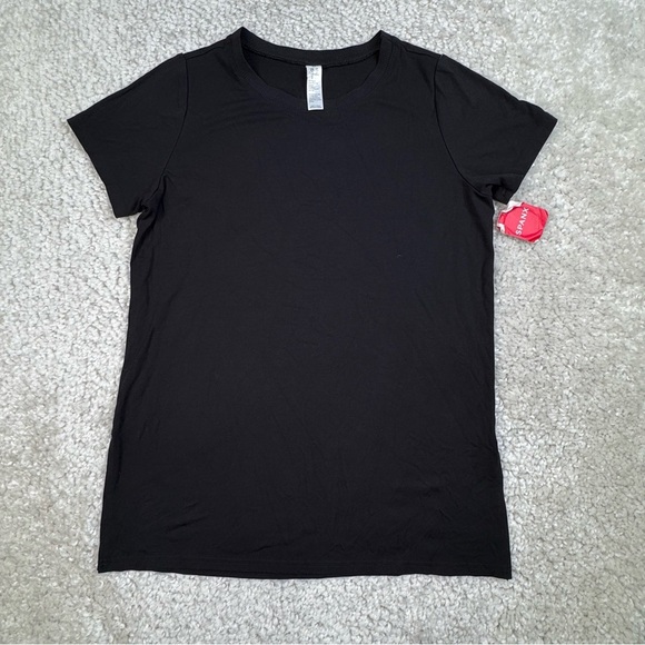 NEW Spanx Perfect Length Short Sleeve Tee in Black. 50169R. Small - Picture 3 of 10